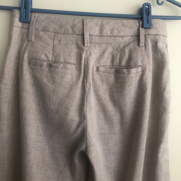 Banana Republic Petite Slim Wide-Leg Crop Pant - Picture 5 of 7